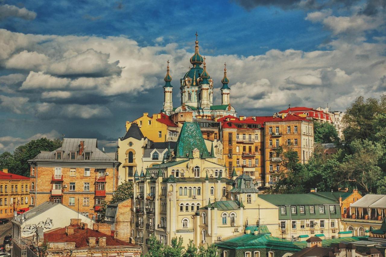 Apartments on Andriyivskyy Descent ·SELF CHECK IN Kiev Buitenkant foto
